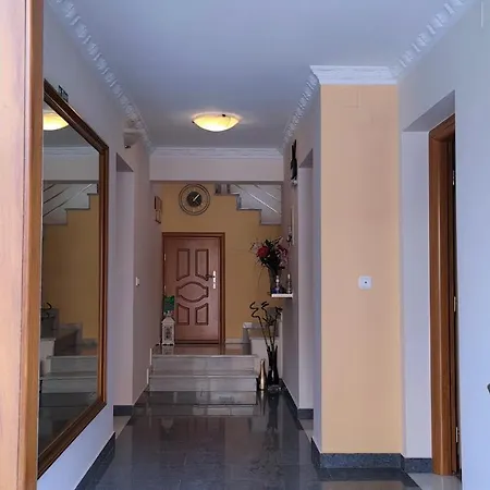 Blue Lagoon Luxury A3 * 阿尔戈斯托利翁