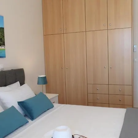 Blue Lagoon Luxury A3 *