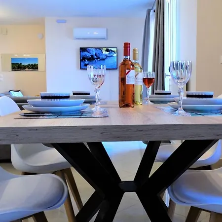 公寓 Blue Lagoon Luxury A3 阿尔戈斯托利翁